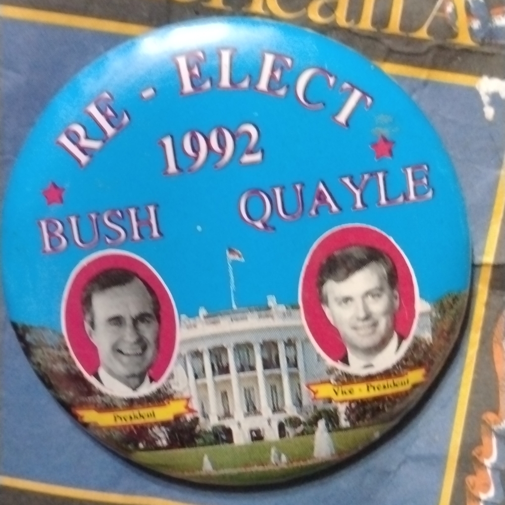 1992 Bush-Quayle pin (sku 723)